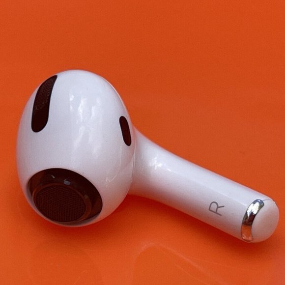 Apple AirPods Pro Right AirPod Replacement - 1st Generation A2083- Legit - Picture 1 of 3